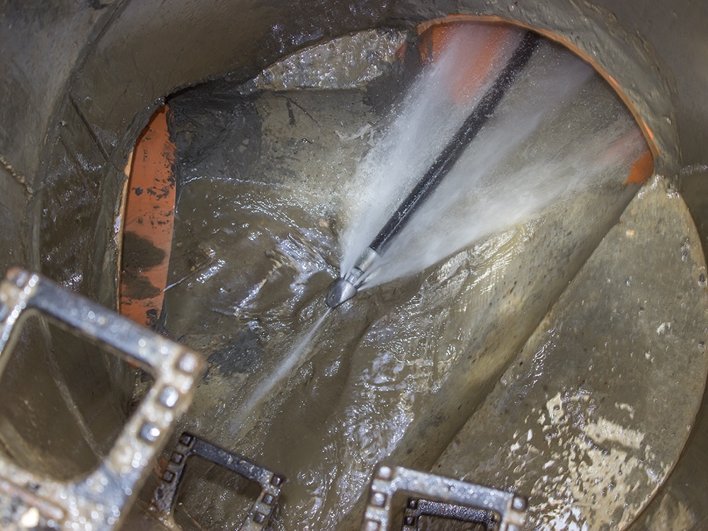 Machine pression nettoyage débouchage de drains et d'égouts